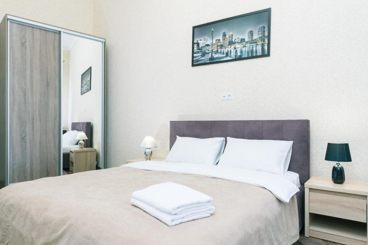 Maidan, Khreschatyk 3Br Kiev Esterno foto