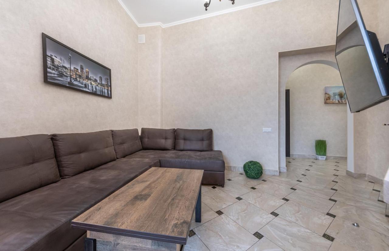Maidan, Khreschatyk 3Br Kiev Esterno foto